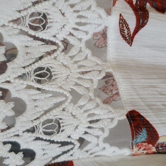 3 for $30 Lily Morgan top - Picture 2 of 9